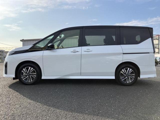 Nissan Serena e− V