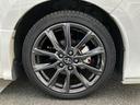 WECARSの展示場では実際に見て、触ってお車をお選びいただけます!知識の豊富な営業スタッフが様々なカーライフをご提案いたします!