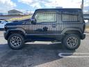 ジムニー 4WD XC 保証書/セーフティサポート(スズキ)/シートヒーター 前席/車線逸脱防止支援システム/ヘッドランプ LED/EBD付ABS/横滑り防止装置/アイドリングストップ/エアバッグ 運転席 LEDヘッドランプ 中古車画像_2