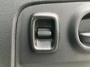 日々の運転を支えるスイッチ類を備えています。感覚的な操作が可能で、快適なドライブを支援します。