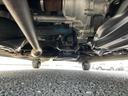 車両前方側の下廻り画像です。エンジン付近から車両中央部までの状態を確認いただけます。◆ご購入前に気になる下廻りの様子を把握したい方は、店頭スタッフまでお問い合わせ下さい。