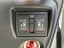 日々の運転を支えるスイッチ類を備えています。誰でもすぐに操作でき、快適なドライブをサポートするでしょう。