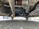 車両前方側の下廻り画像です。エンジン付近から車両中央部までの状態を確認いただけます。◆ご購入前に気になる下廻りの様子を把握したい方は、店頭スタッフまでお問い合わせ下さい。