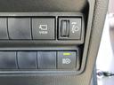 日々の運転を支えるスイッチ類を備えています。分かりやすい操作感で、快適なドライブをサポートします。
