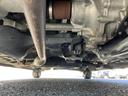 車両前方側の下廻り画像です。エンジン付近から車両中央部までの状態を確認いただけます。◆ご購入前に気になる下廻りの様子を把握したい方は、店頭スタッフまでお問い合わせ下さい。