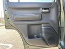 控えめな色調と整った面のつながりが、車内に落ち着きをもたらします。後席で過ごす同乗者にもすっきりとした印象です。◆画像認識AIによる推定であり実際と異なる場合があります。