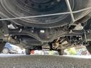 車両後方側の下廻り状態をご確認いただけます。フロア部や足回りなど、普段見えにくい箇所の参考としてご覧下さい。◆詳細は店頭スタッフまでお問い合わせ下さい。