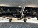 車両後方側の下廻り状態をご確認いただけます。フロア部や足回りなど、普段見えにくい箇所の参考としてご覧下さい。◆詳細は店頭スタッフまでお問い合わせ下さい。