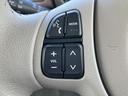 日々の運転を支えるスイッチ類です。直感的に操作でき、快適なドライブに役立ちます。