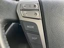 日々の運転を支えるスイッチ類です。直感的に操作でき、快適なドライブをサポートしてくれます。
