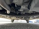車両前方側の下廻り画像です。エンジン付近から車両中央部までの状態を確認いただけます。◆ご購入前に気になる下廻りの様子を把握したい方は、店頭スタッフまでお問い合わせ下さい。