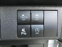 日々の運転を支えるスイッチ類です。直感的に操作でき、快適なドライブを後押しします。
