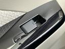 日々の運転を支えるスイッチ類です。直感的に操作でき、快適なドライブをサポートしてくれます。