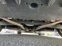 車両後方側の下廻り状態をご確認いただけます。フロア部や足回りなど、普段見えにくい箇所の参考としてご覧下さい。◆詳細は店頭スタッフまでお問い合わせ下さい。