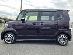 ��餫�ʥܥǥ��饤�󤬡��������줿���ݤ�Ϳ���ޤ���������ǽ���θ���줿�ե����ϡ���Ŭ�����Ԥ򥵥ݡ��ȡ��Բ�Ǥα�ž�⥹�ޡ��Ȥˤ��ʤ��ޤ��� 2