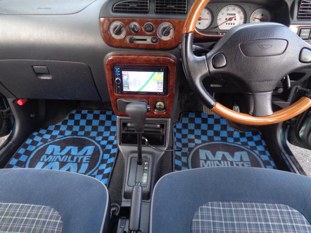 ミラジーノ ジーノ　ミニライトスペシャル仕様・社外ナビ・ＴＶ・ＤＶＤ再生・純正アルミ・フォグランプ（4枚目）
