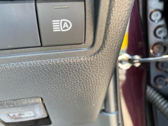 ヤリス ハイブリッドＧ　サイドカメラ　ＬＤＡ　フロントカメラ　Ｉストップ　サイドエアバッグ　スマートキ　ナビ　Ｂモニター　ドライブレコーダー　ＥＴＣ車載器　横滑り防止装置　セキュリティアラーム　メディアプレイヤー接続　ＡＢＳ（23枚目）