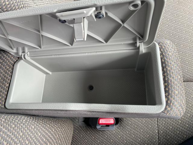 タント Ｌ　ダブルエアバック　キーフリーシステム　左右スライドドア　アイドリングＳＴＯＰ　オートエアコン　運転席エアバッグ　ＥＴＣ付　パワステ　ベンチＳ　横滑り防止　ＰＷ　ＡＢＳ　寒冷地仕様（34枚目）