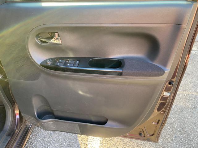 タント カスタムＸ　ＳＡ　盗難防止　運転席エアバッグ　衝突被害軽減　両側スライド片側電動ドア　スマ－トキ－　アルミ　ＡＡＣ　パワステ　横滑防止　サイドエアバック　キーレスエントリー　ＡＢＳ　アイドリング　ベンチ席　全席ＰＷ（15枚目）