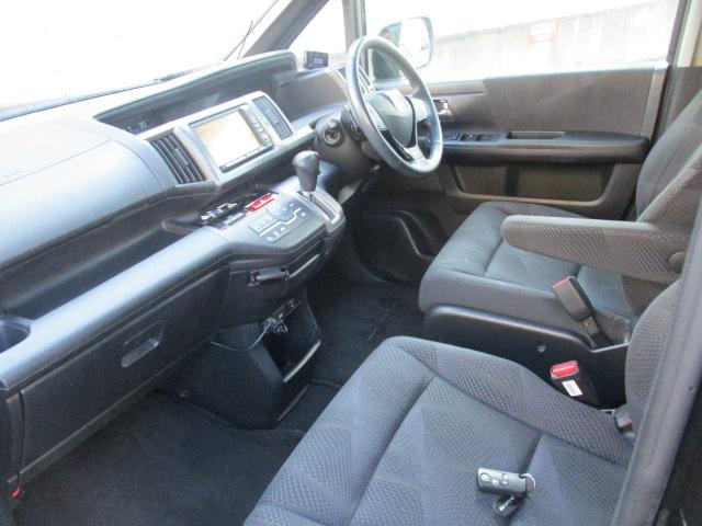 ステップワゴンスパーダ Z ナビ TV バックカメラ ETC リアモニター 両側パワースライドドア(16枚目)