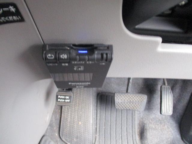 フリードハイブリッド ジャストセレクション　ナビＴＶ　ＥＴＣ　左オートスライドドア！（13枚目）