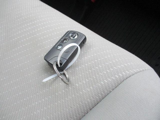 フリードハイブリッド ジャストセレクション　ナビＴＶ　ＥＴＣ　左オートスライドドア！（14枚目）