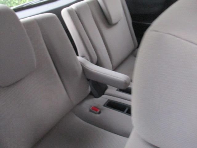 フリードハイブリッド ジャストセレクション　ナビＴＶ　ＥＴＣ　左オートスライドドア！（17枚目）