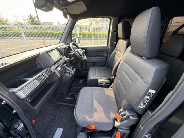 Ｎ－ＶＡＮ＋スタイル ファン　新品タイヤ／保証書／純正　ＳＤナビ／衝突安全装置／車線逸脱防止支援システム／ヘッドランプ　ＬＥＤ／Ｂｌｕｅｔｏｏｔｈ接続／ＥＴＣ／ＥＢＤ付ＡＢＳ／横滑り防止装置／アイドリングストップ　バックカメラ（7枚目）