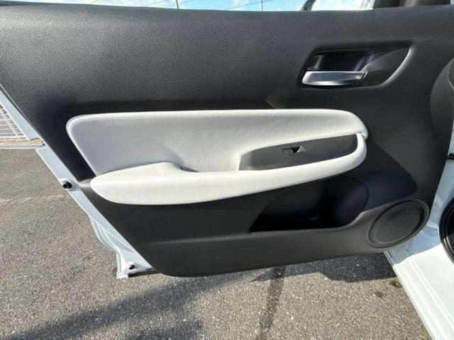 フィット ホーム　新品タイヤ／純正　８インチ　ＳＤナビ／ホンダセンシング／車線逸脱防止支援システム／パーキングアシスト　バックガイド／ヘッドランプ　ＬＥＤ／Ｂｌｕｅｔｏｏｔｈ接続／ＥＴＣ／ＥＢＤ付ＡＢＳ　バックカメラ（23枚目）