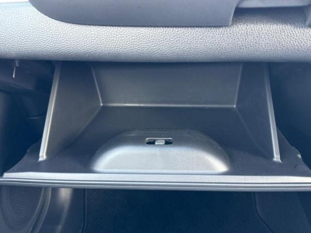 フィット ホーム　新品タイヤ／純正　８インチ　ＳＤナビ／ホンダセンシング／車線逸脱防止支援システム／パーキングアシスト　バックガイド／ヘッドランプ　ＬＥＤ／Ｂｌｕｅｔｏｏｔｈ接続／ＥＴＣ／ＥＢＤ付ＡＢＳ　バックカメラ（34枚目）