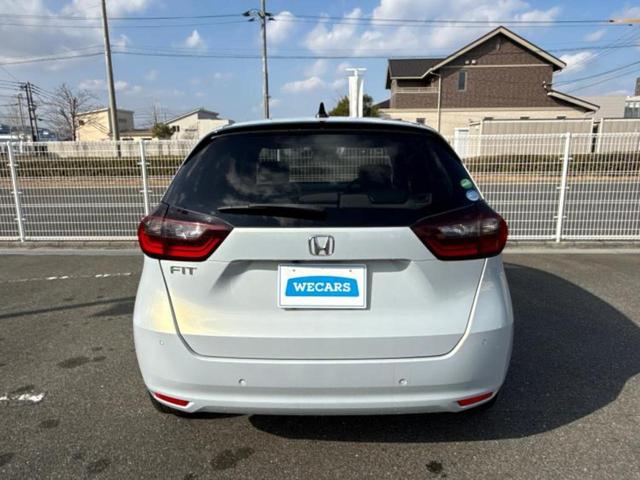 フィット ホーム　新品タイヤ／純正　８インチ　ＳＤナビ／ホンダセンシング／車線逸脱防止支援システム／パーキングアシスト　バックガイド／ヘッドランプ　ＬＥＤ／Ｂｌｕｅｔｏｏｔｈ接続／ＥＴＣ／ＥＢＤ付ＡＢＳ　バックカメラ（43枚目）