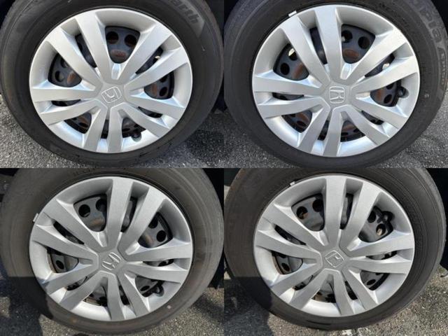 フィット ホーム　新品タイヤ／純正　８インチ　ＳＤナビ／ホンダセンシング／車線逸脱防止支援システム／パーキングアシスト　バックガイド／ヘッドランプ　ＬＥＤ／Ｂｌｕｅｔｏｏｔｈ接続／ＥＴＣ／ＥＢＤ付ＡＢＳ　バックカメラ（50枚目）