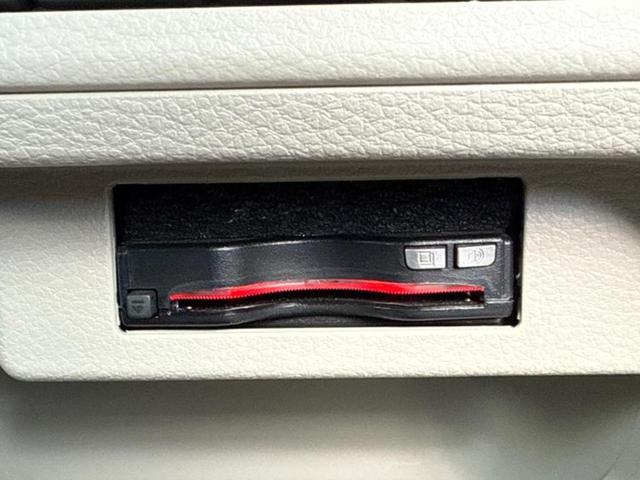 アルトラパン Ｘ　新品タイヤ／保証書／社外　１０インチ　ナビ／セーフティサポート（スズキ）／シートヒーター　前席／全方位モニター／車線逸脱防止支援システム／ドライブレコーダー　前後／ヘッドランプ　ＬＥＤ　全周囲カメラ（25枚目）