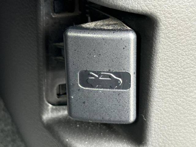 ワゴンＲ ハイブリッドＦＸ　新品タイヤ／保証書／セーフティサポート（スズキ）／シートヒーター　運転席／車線逸脱防止支援システム／ＥＢＤ付ＡＢＳ／横滑り防止装置／アイドリングストップ／エアバッグ　運転席／エアバッグ　助手席（39枚目）