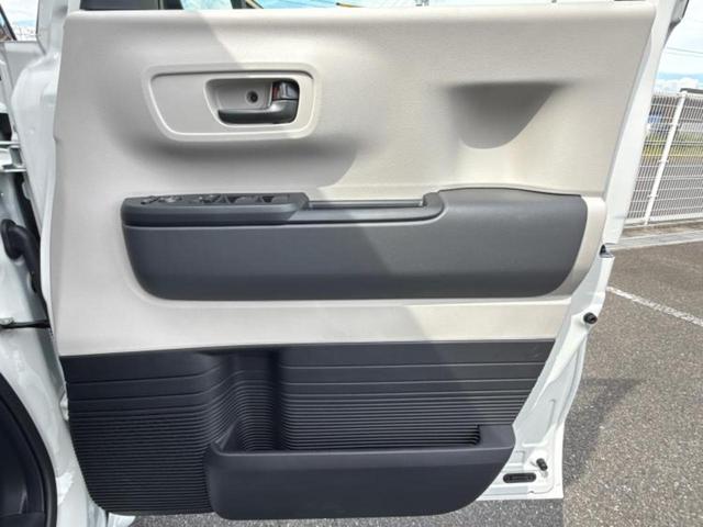 Ｎ－ＢＯＸ ヒョウジュン　純正　８インチ　メモリーナビ／ホンダセンシング／両側電動スライドドア／シートヒーター　前席／車線逸脱防止支援システム／パーキングアシスト　バックガイド／ヘッドランプ　ＬＥＤ　衝突被害軽減システム（21枚目）
