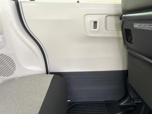 Ｎ－ＢＯＸ ヒョウジュン　純正　８インチ　メモリーナビ／ホンダセンシング／両側電動スライドドア／シートヒーター　前席／車線逸脱防止支援システム／パーキングアシスト　バックガイド／ヘッドランプ　ＬＥＤ　衝突被害軽減システム（24枚目）