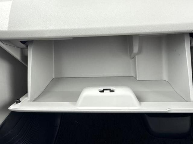 Ｎ－ＢＯＸ ヒョウジュン　純正　８インチ　メモリーナビ／ホンダセンシング／両側電動スライドドア／シートヒーター　前席／車線逸脱防止支援システム／パーキングアシスト　バックガイド／ヘッドランプ　ＬＥＤ　衝突被害軽減システム（33枚目）