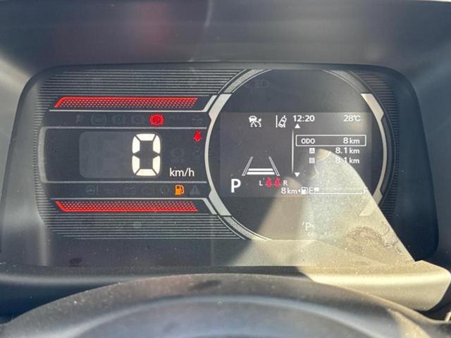 スペーシアギア ハイブリッドＸＺ　保証書／純正　９インチ　メモリーナビ／デュアルカメラブレーキサポート（スズキ）／両側電動スライドドア／シートヒーター　前席／全方位モニター／車線逸脱防止支援システム／届出済未使用車　全周囲カメラ（14枚目）