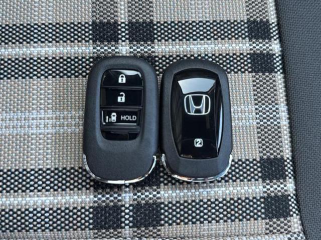 Ｎ－ＢＯＸジョイ ヒョウジュン２トーン　保証書／純正　８インチ　ナビ／ホンダセンシング／電動スライドドア／シートヒーター　前席／車線逸脱防止支援システム／登録済未使用車／ヘッドランプ　ＬＥＤ／Ｂｌｕｅｔｏｏｔｈ接続／ＥＢＤ付ＡＢＳ　禁煙車（32枚目）