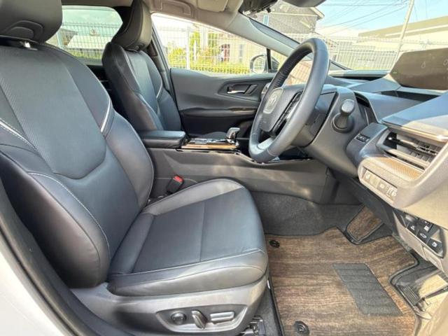 プリウス Z モデリスタエアロ/保証書/ディスプレイオーディオ+ナビ12.3インチ/デジタルインナーミラー/トヨタセーフティセンス/シートヒーター/全方位モニター/車線逸脱防止支援システム/シート 合皮 フルエアロ(5枚目)