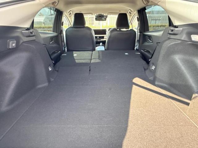 プリウス Z モデリスタエアロ/保証書/ディスプレイオーディオ+ナビ12.3インチ/デジタルインナーミラー/トヨタセーフティセンス/シートヒーター/全方位モニター/車線逸脱防止支援システム/シート 合皮 フルエアロ(20枚目)