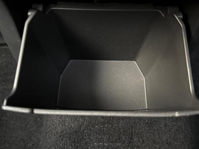 デイズ Ｓ　保証書／エマージェンシーブレーキ／ＥＢＤ付ＡＢＳ／横滑り防止装置／アイドリングストップ／禁煙車／エアバッグ　運転席／エアバッグ　助手席／パワーウインドウ／パワーステアリング／オートライト（34枚目）