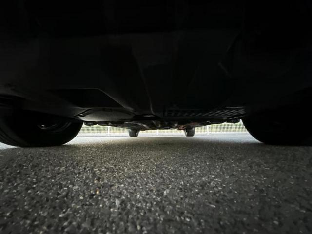 アクア S 新品タイヤ/保証書/純正 SDナビ/衝突安全装置/車線逸脱防止支援システム/ドライブレコーダー 社外/Bluetooth接続/ETC/EBD付ABS/横滑り防止装置/アイドリングストップ バックカメラ(49枚目)