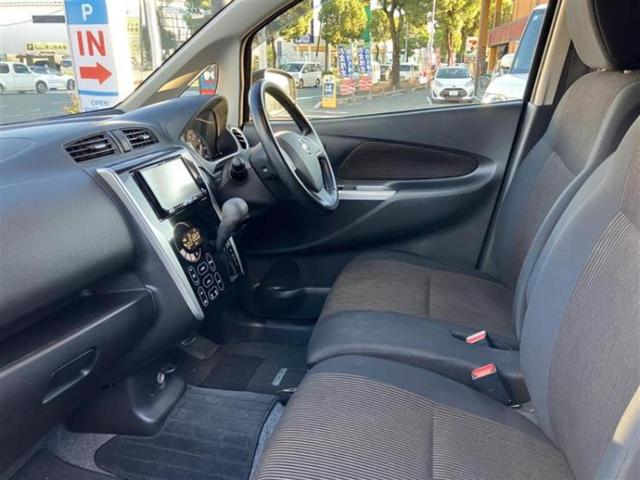 デイズ ハイウェイスターX 社外 SDナビ/ヘッドランプ HID/Bluetooth接続/ETC/ABS/アイドリングストップ/バックモニター/フルセグTV/DVD/エアバッグ 運転席/エアバッグ 助手席 バックカメラ(6枚目)