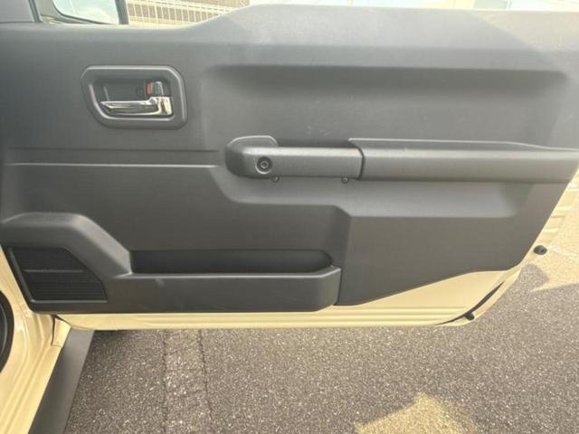 全国に店舗を展開しているのでどこでもお取り寄せが可能です!この車が気になるけど遠方だから・・・と諦める必要はありません!※別途陸送費が必要です。