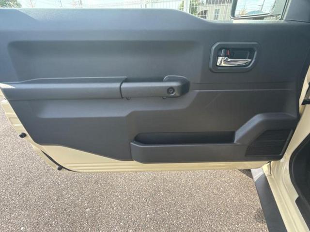 「この車の写真をもっと見たい」「状態が気になる」「この装備はついている?」どんな小さな疑問でもお気軽にお問い合わせください!