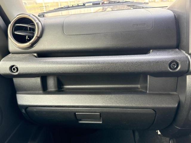 こちらのお車はいかがでしょうか?少しでも気になっていただけましたら是非お問い合わせください!さらにお車の詳細をお送りいたします!