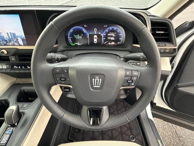クラウンクロスオーバー ４ＷＤ　Ｇアドバンスドレザーパッケージ　エアロ／保証書／純正　ＨＤＤナビ／デジタルインナーミラー／衝突安全装置／シートヒーター　前席／全方位モニター／車線逸脱防止支援システム／シート　フルレザー／電動バックドア／ヘッドランプ　ＬＥＤ　４ＷＤ（15枚目）