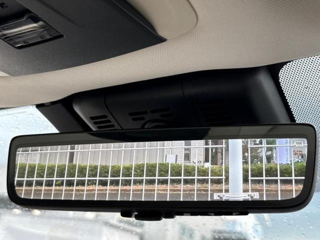 クラウンクロスオーバー ４ＷＤ　Ｇアドバンスドレザーパッケージ　エアロ／保証書／純正　ＨＤＤナビ／デジタルインナーミラー／衝突安全装置／シートヒーター　前席／全方位モニター／車線逸脱防止支援システム／シート　フルレザー／電動バックドア／ヘッドランプ　ＬＥＤ　４ＷＤ（43枚目）