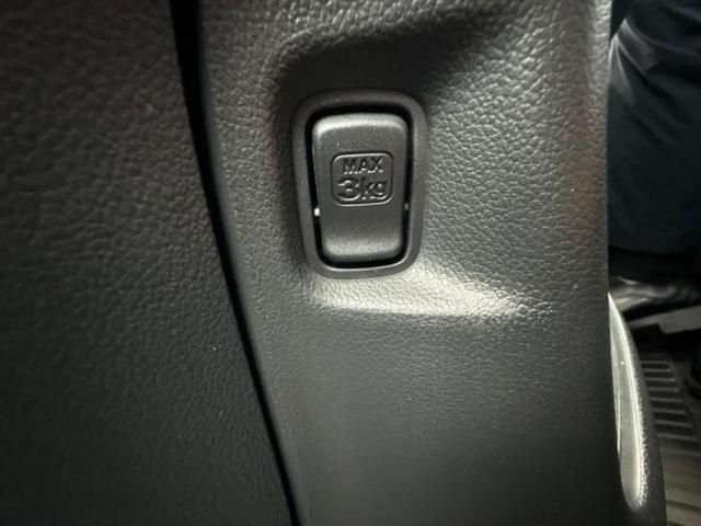 N-BOXカスタム SSパッケージ 新品タイヤ/保証書/純正 SDナビ/両側電動スライドドア/シートヒーター 前席/ドライブレコーダー 社外/ヘッドランプ HID/ETC/EBD付ABS/横滑り防止装置/アイドリングストップ ドラレコ(38枚目)